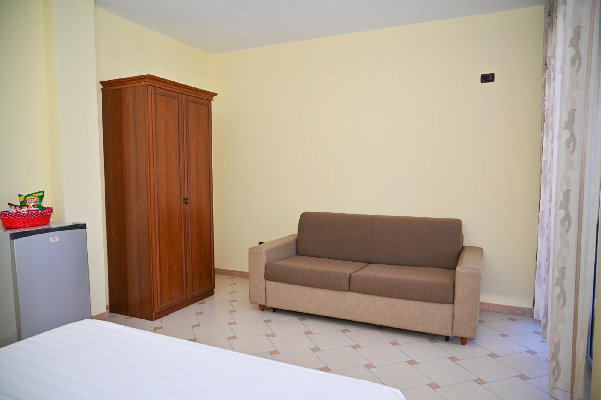Hotel Vila Emes Durres Bilik gambar