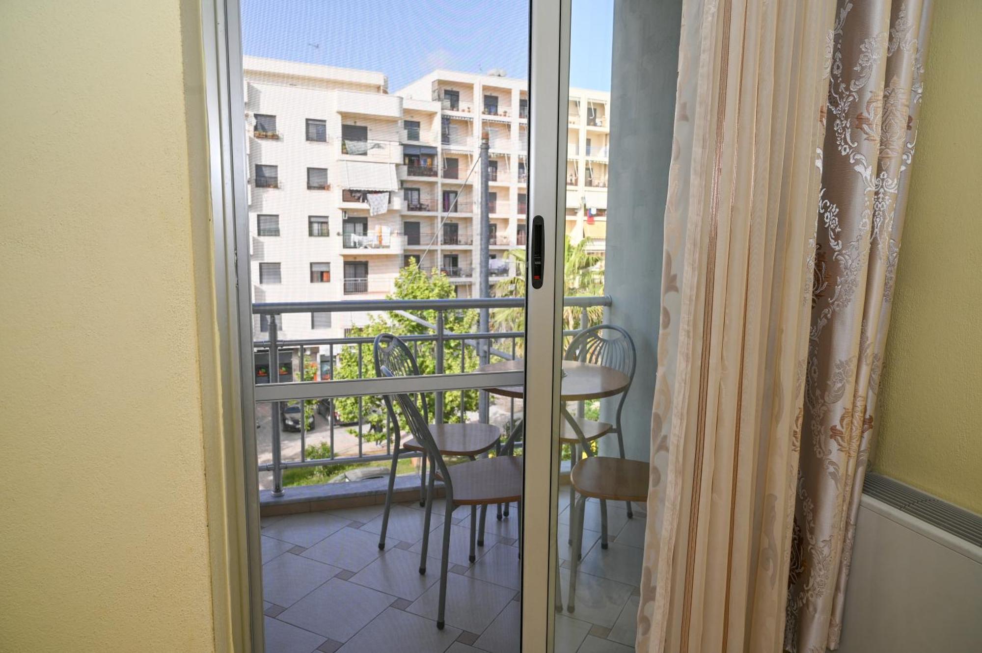 Hotel Vila Emes Durres Bilik gambar