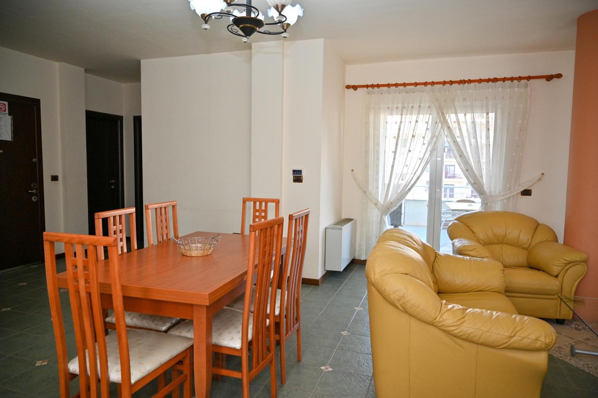 Hotel Vila Emes Durres Luaran gambar