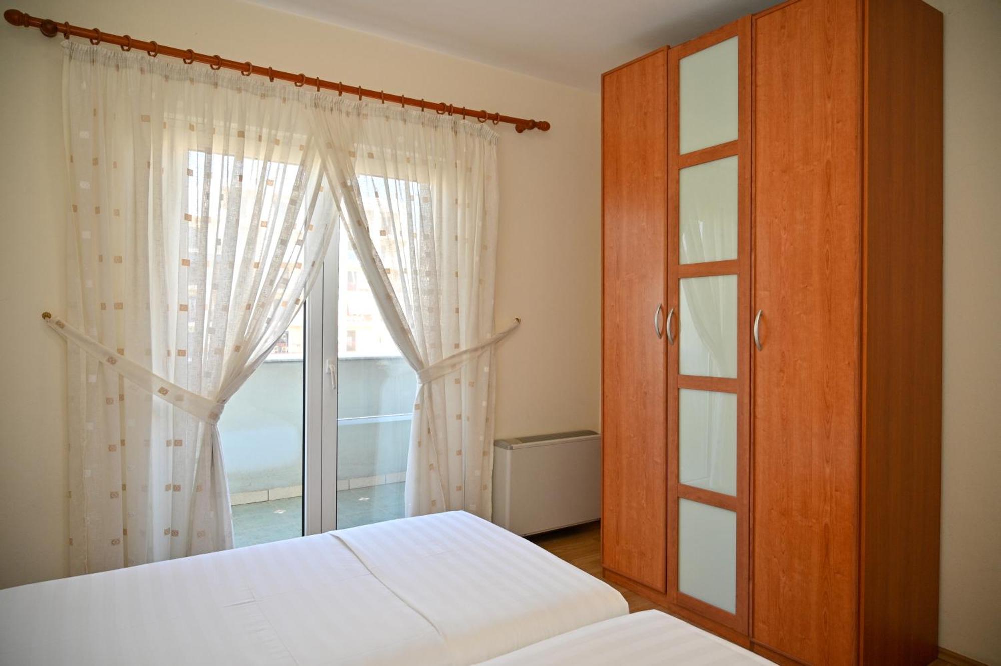 Hotel Vila Emes Durres Luaran gambar