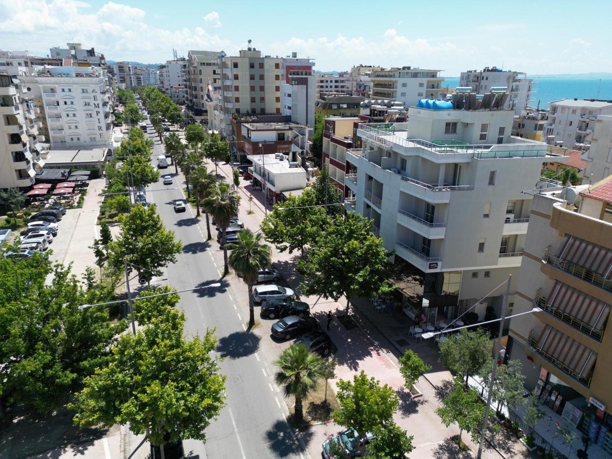 Hotel Vila Emes Durres Luaran gambar